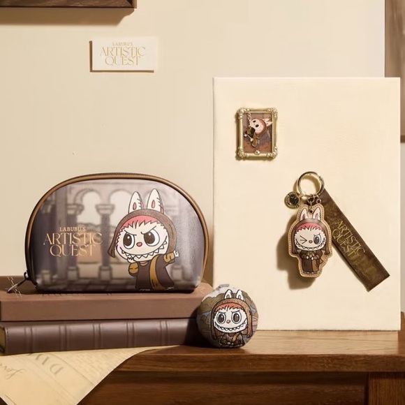 Labubu's Artistic Quest Louvre Special Edition Cosmetic Storage Bag - Picture 6 of 6